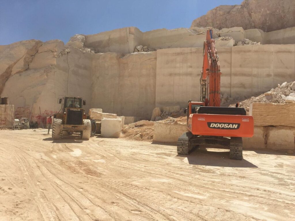 2d0d54ec-0f29-4286-b7e7-6dd130c955e7